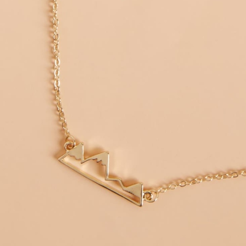 Modcloth Change of Scenery Necklace in Silver - Picture 4 of 5